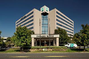 Pet Friendly Embassy Suites Secaucus - Meadowlands in Secaucus, New Jersey