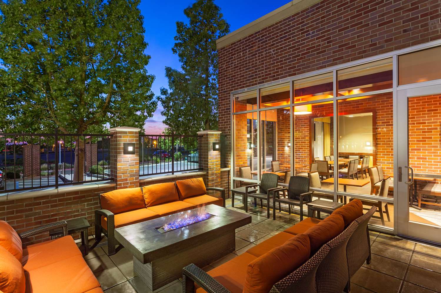 Pet Friendly Hyatt Place Sacramento Roseville in Roseville, California