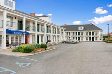 Pet Friendly Baymont Inn & Suites Roanoke Rapids in Roanoke Rapids, North Carolina