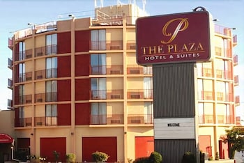 Pet Friendly Plaza Hotel And Suites in Wausau, Wisconsin