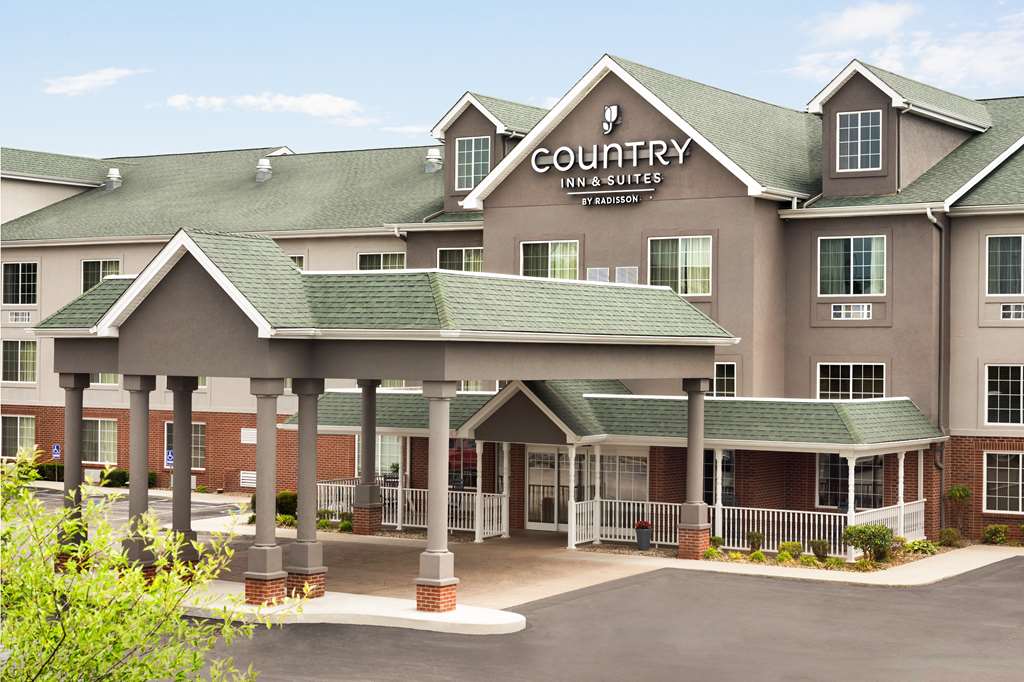 Pet Friendly Country Inn & Suites By Radisson London in London, Kentucky