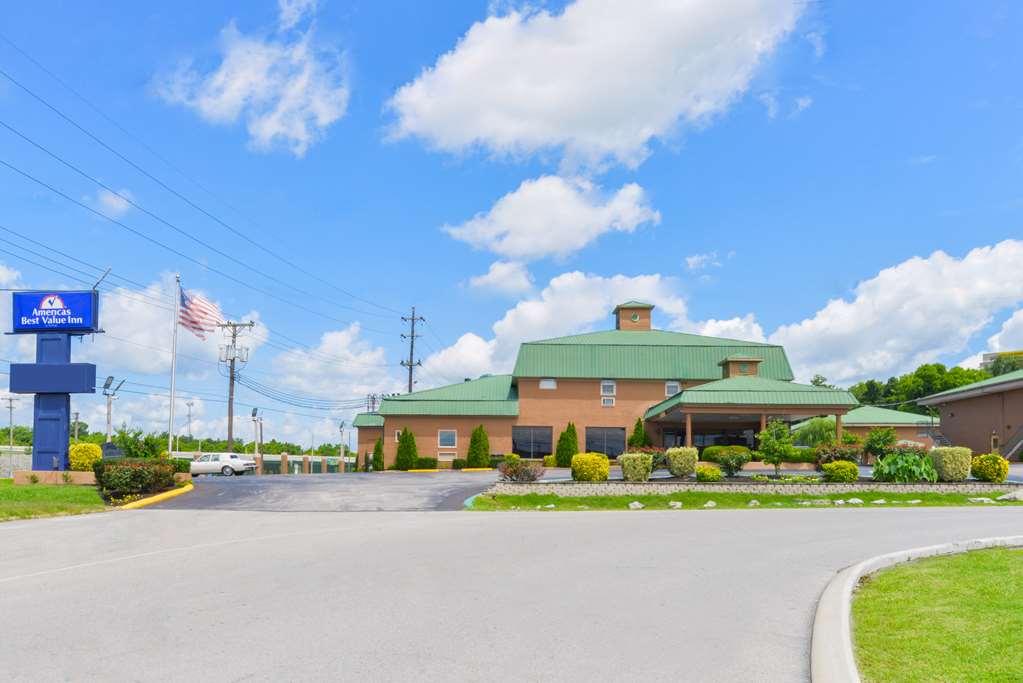 Pet Friendly Americas Best Value Inn - North Nashville/Goodlettsville in Goodlettsville, Tennessee