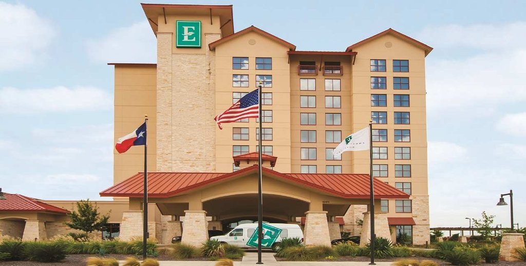 Pet Friendly Embassy Suites San Marcos - Hotel, Spa & Conference Center in San Marcos, Texas