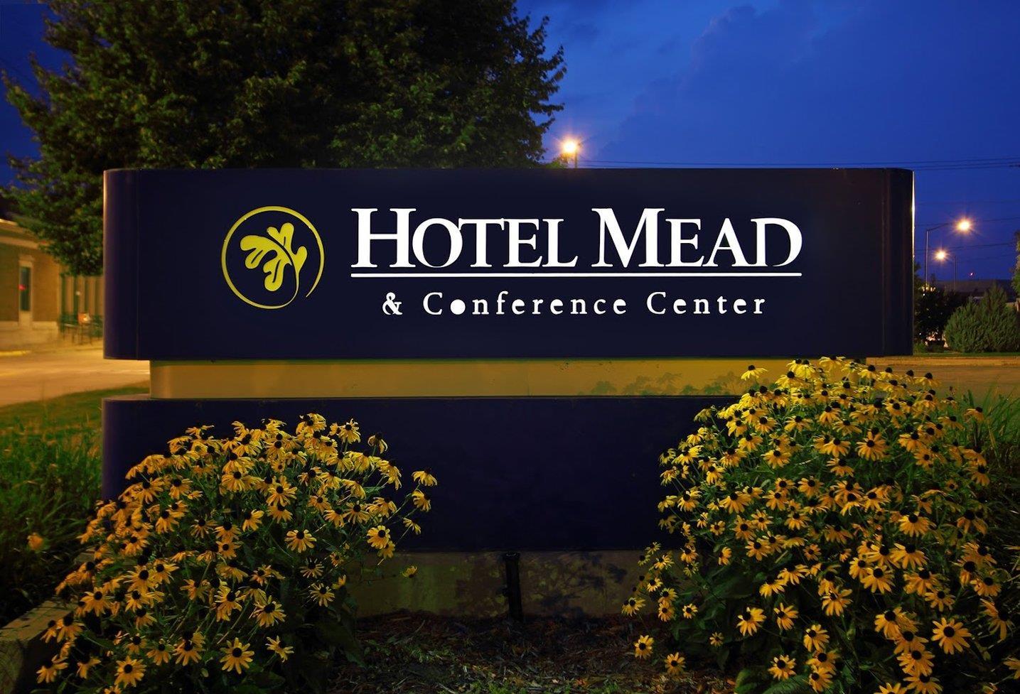 Pet Friendly Hotel Mead in Wisconsin Rapids, Wisconsin