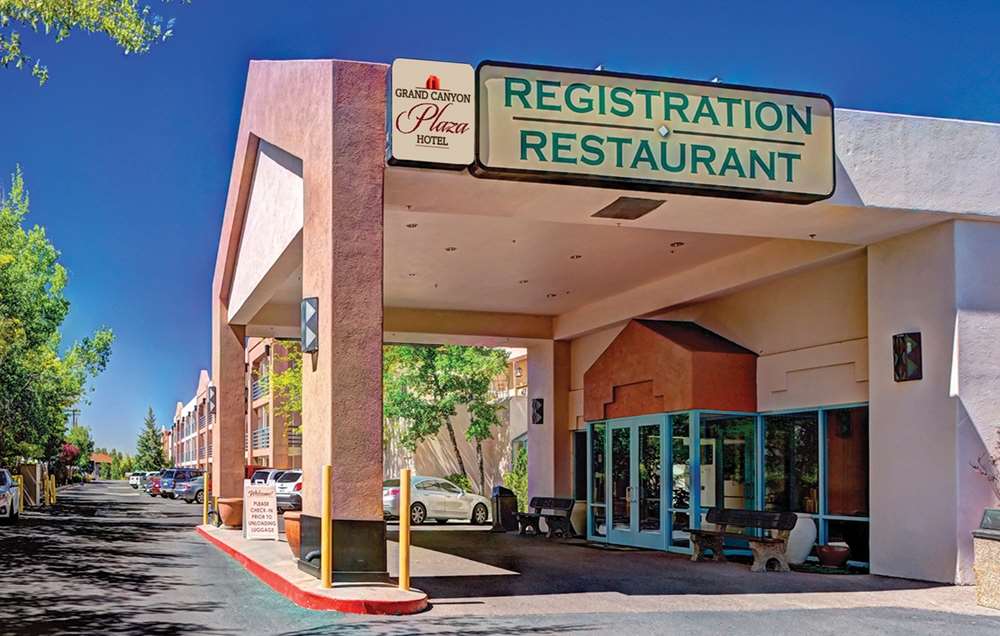 Pet Friendly Canyon Plaza Resort in Grand Canyon, Arizona