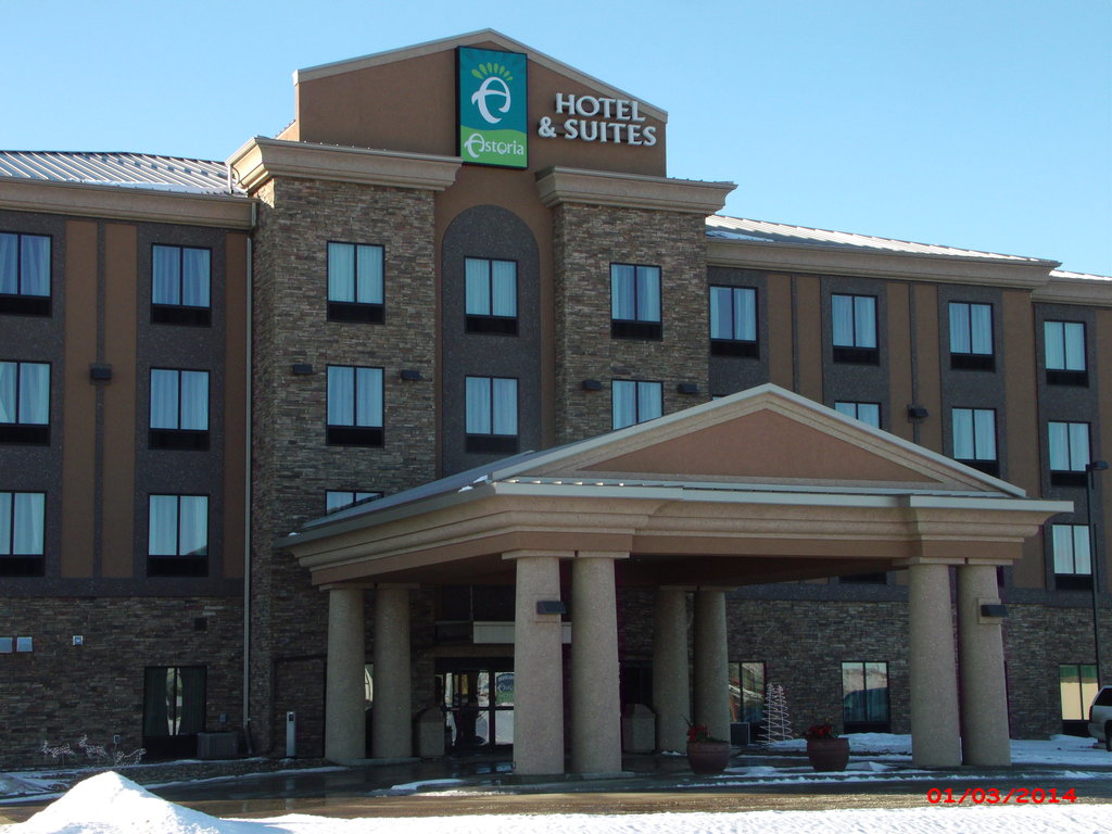 Pet Friendly Astoria Hotel and Suites in Glendive, Montana