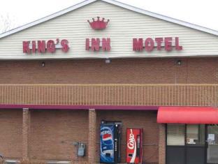 Pet Friendly Kings Inn Motel in Oxford, North Carolina