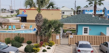 Pet Friendly Island Hotel Port Aransas in Port Aransas, Texas