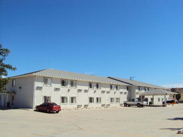 Pet Friendly Americas Best Value Inn Green River in Green River, Utah