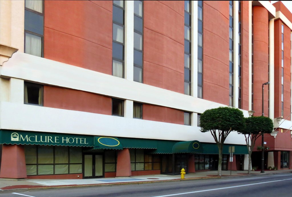 Pet Friendly The McLure Hotel Wheeling/Tridelphia in Wheeling, West Virginia