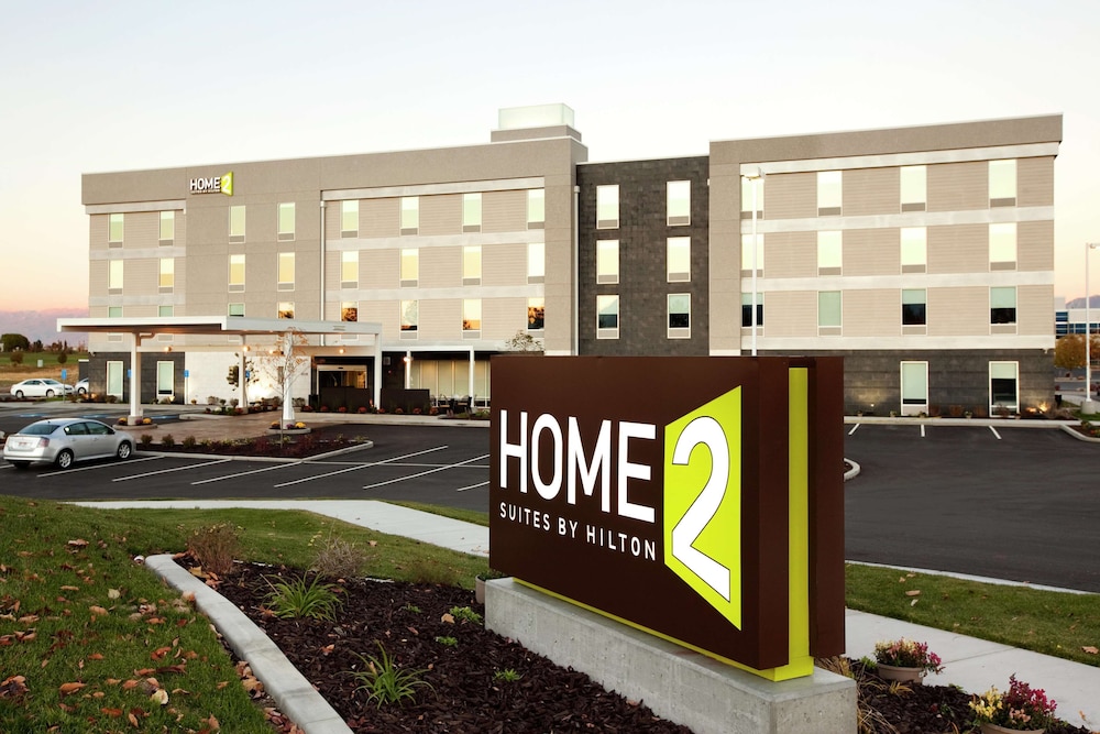 Pet Friendly Home2 Suites by Hilton Salt Lake City/West Valley City, UT in West Valley City, Utah