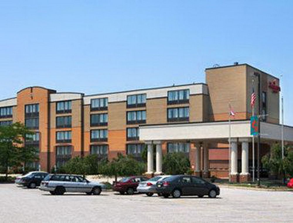 Pet Friendly Fairbridge Hotel Cleveland East in Wickliffe, Ohio