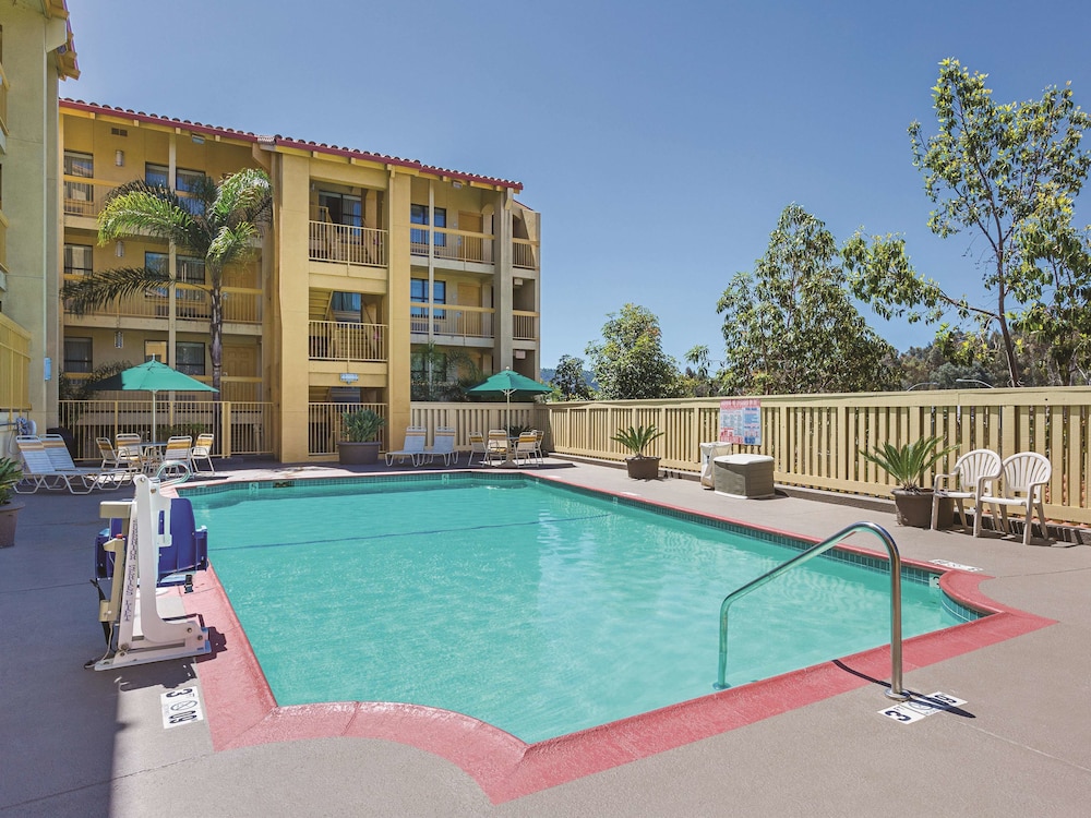 Pet Friendly La Quinta Inn San Diego - Miramar in San Diego, California