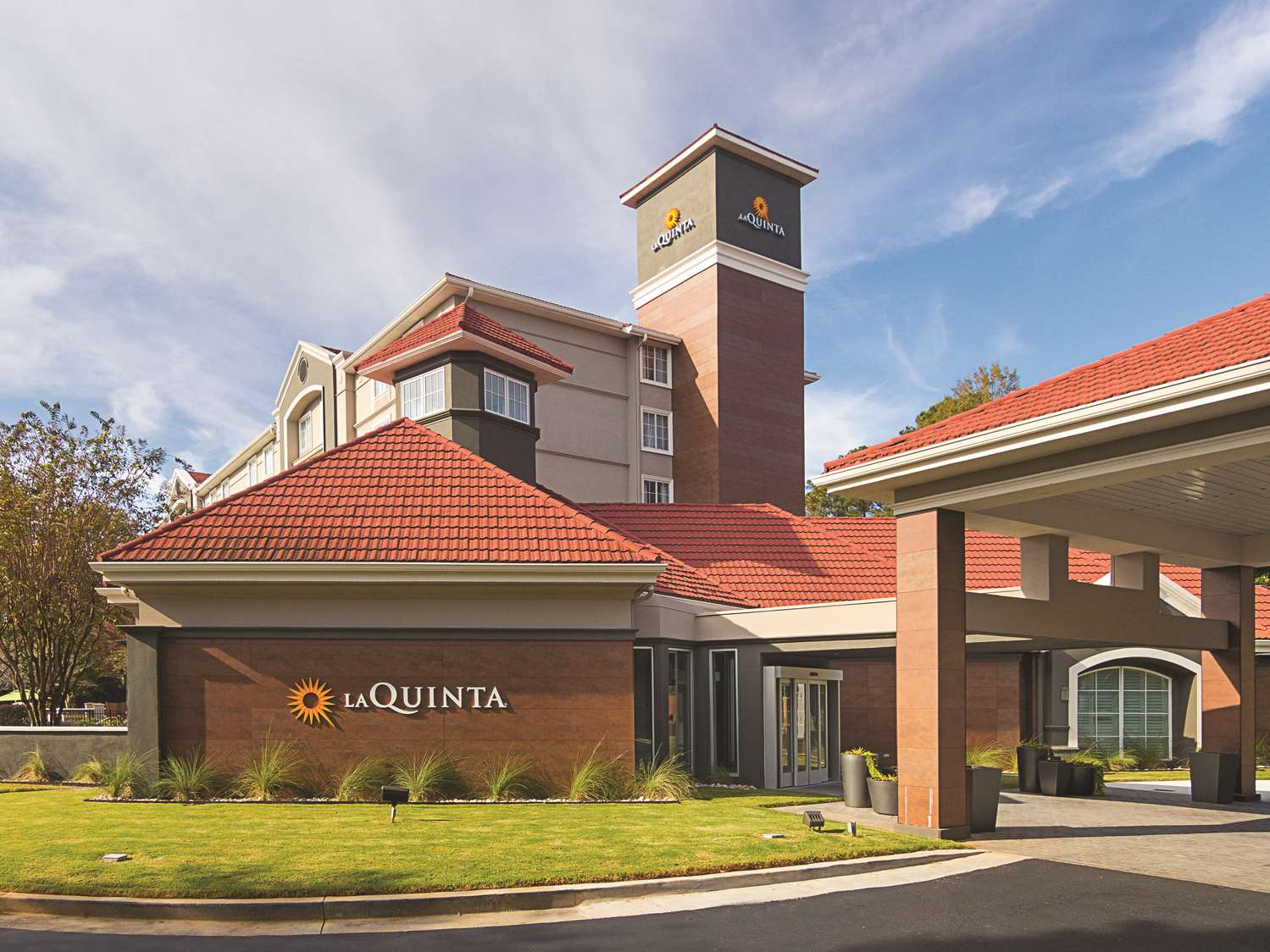 Pet Friendly La Quinta Inn & Suites Atlanta Conyers in Conyers, Georgia