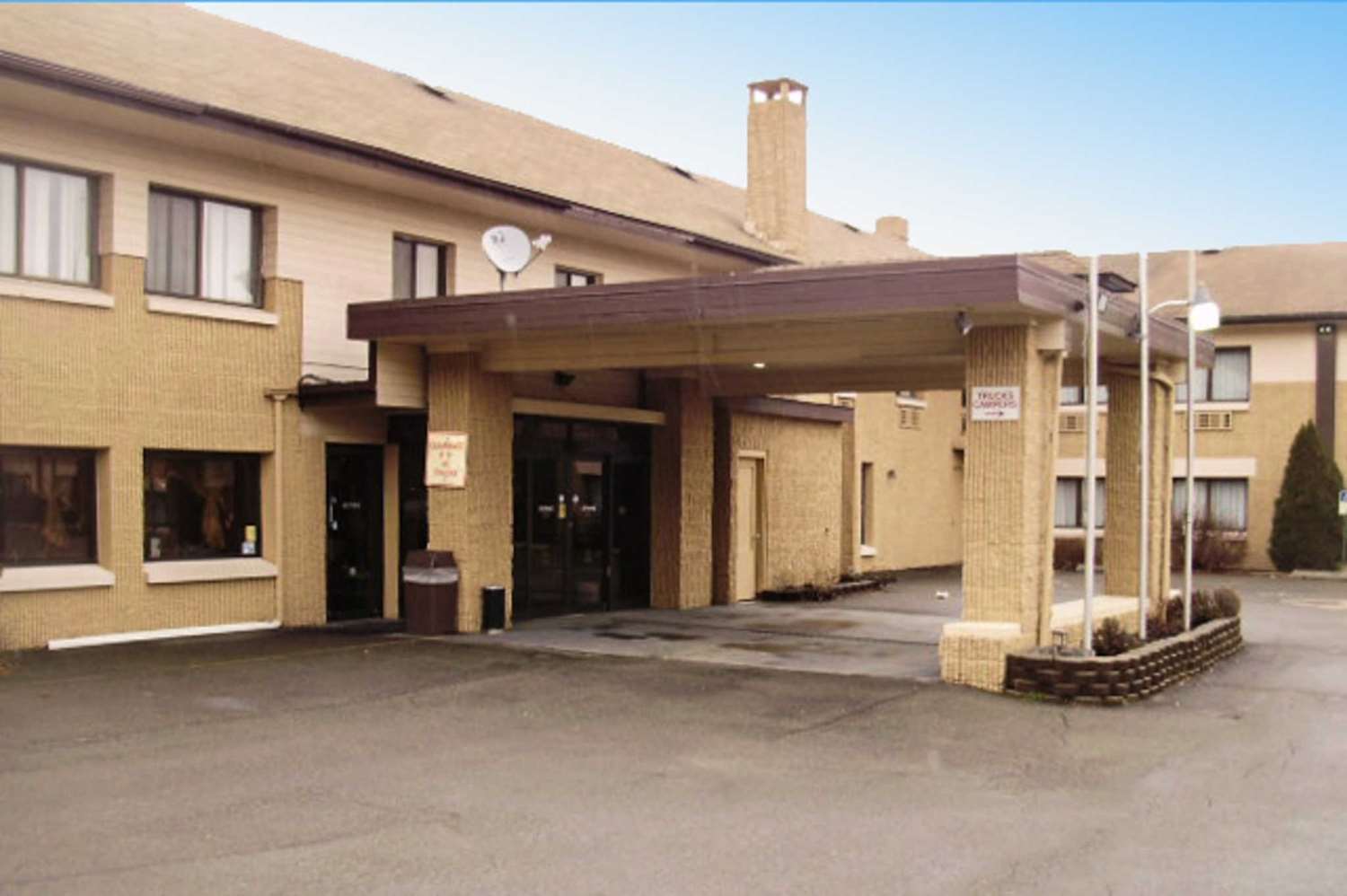 Pet Friendly Quality Inn & Suites in Binghamton, New York