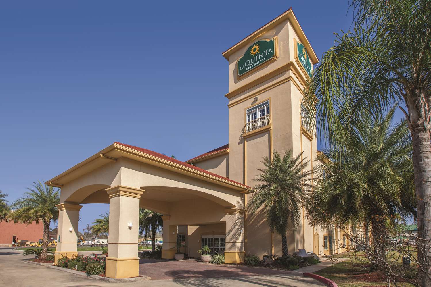 Pet Friendly La Quinta Inn & Suites Lake Charles Casino Area in Lake Charles, Louisiana