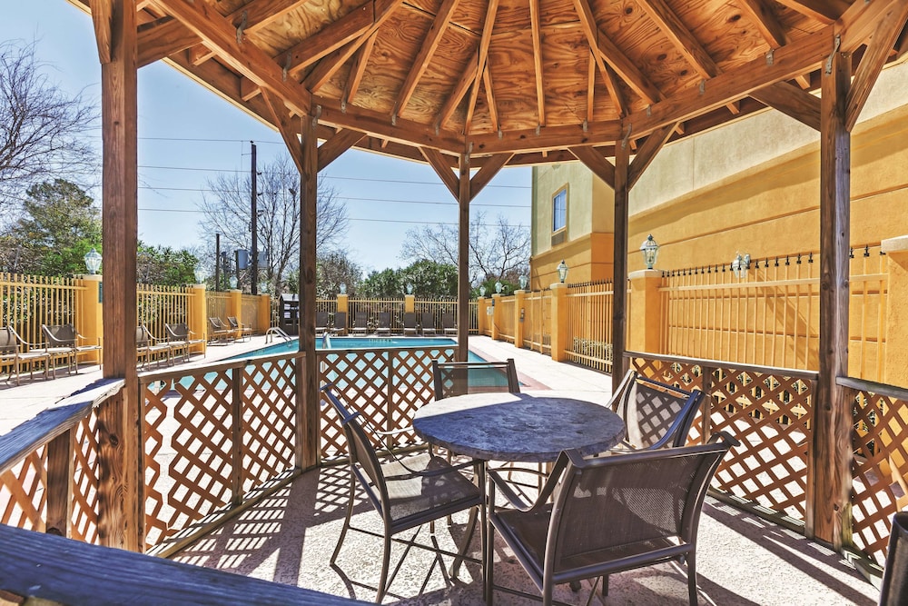 Pet Friendly La Quinta Inn & Suites Houston Katy East in Katy, Texas