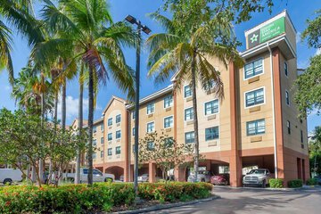 Pet Friendly Extended Stay America-fort Lauderdale-convention Ctr-cruise Port in Fort Lauderdale, Florida
