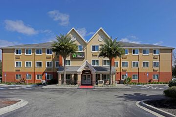 Pet Friendly Extended Stay America - Jacksonville - Salisbury Rd - Southpoint in Jacksonville, Florida