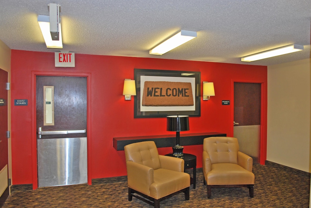 Pet Friendly Extended Stay America - Saint Louis - Saint Peters in Saint Peters, Missouri