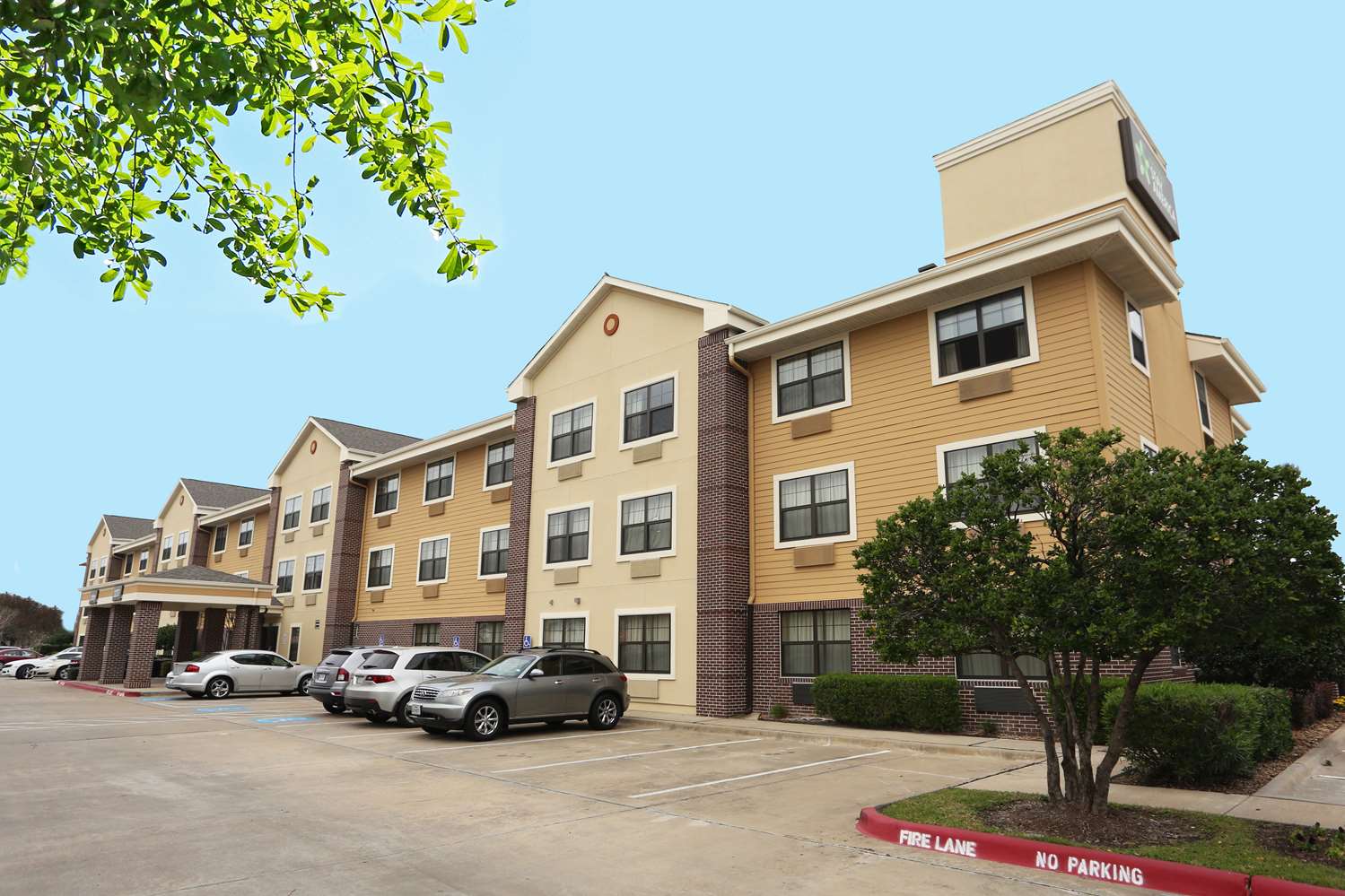 Pet Friendly Extended Stay America Houston - Westchase - Richmond in Houston, Texas