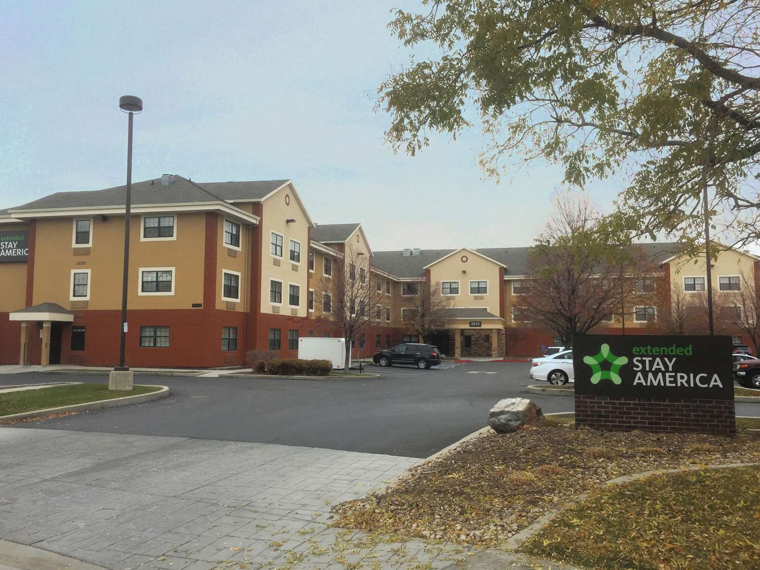 Pet Friendly Extended Stay America - Salt Lake City - West Valley Center in Salt Lake City, Utah