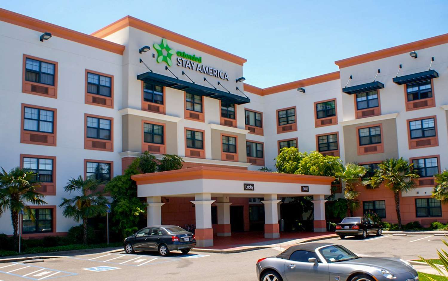 Pet Friendly Extended Stay America - Oakland - Emeryville in Emeryville, California