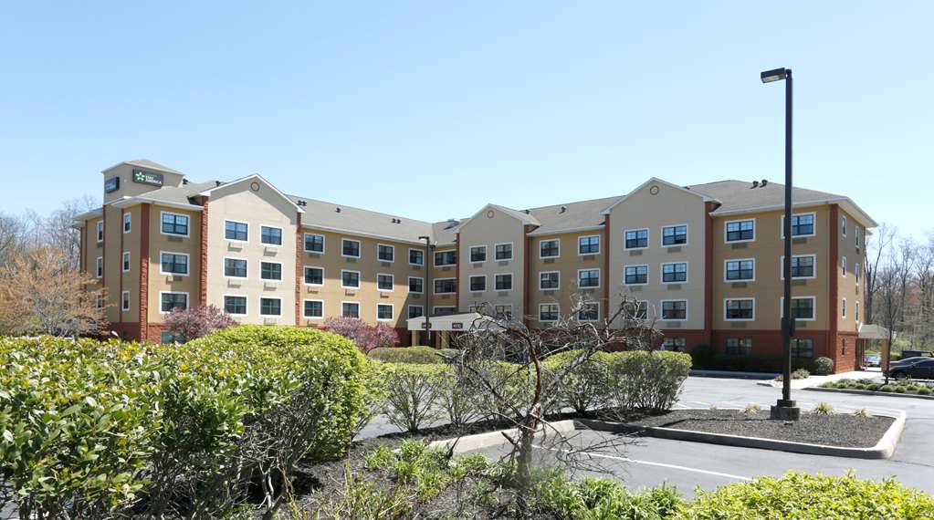 Pet Friendly Extended Stay America Princeton - South Brunswick in Monmouth Junction, New Jersey