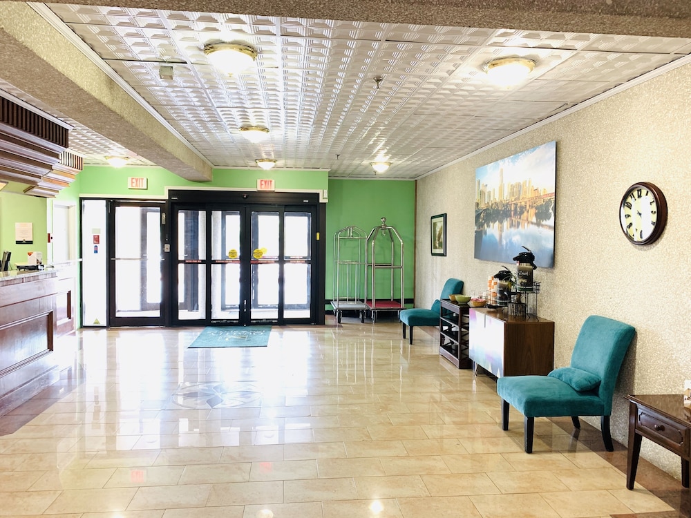 Pet Friendly Quality Inn and Suites Downtown North in Austin, Texas