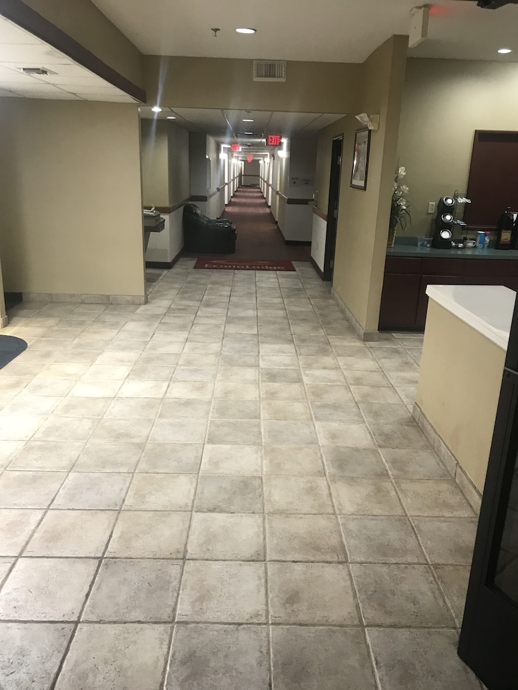 Pet Friendly Rodeway Inn Stephenville in Stephenville, Texas