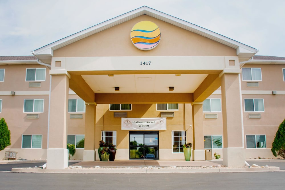 Pet Friendly Comfort Inn in Fort Morgan, Colorado