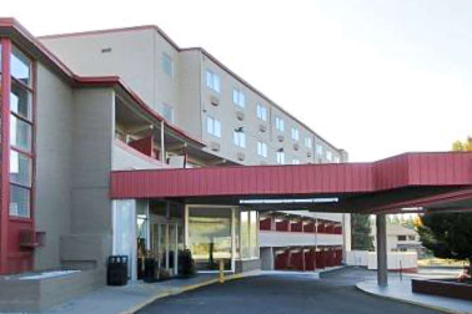 Pet Friendly Quality Inn and Suites Airport in Spokane, Washington