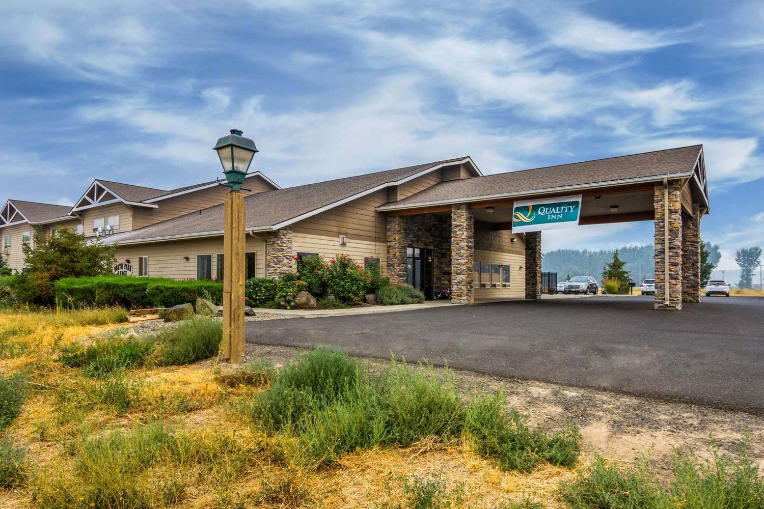 Pet Friendly Quality Inn in Selah, Washington