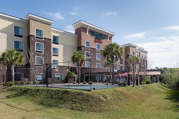 Pet Friendly Towneplace Suites By Marriott Columbia Southeast/fort Jackson in Columbia, South Carolina