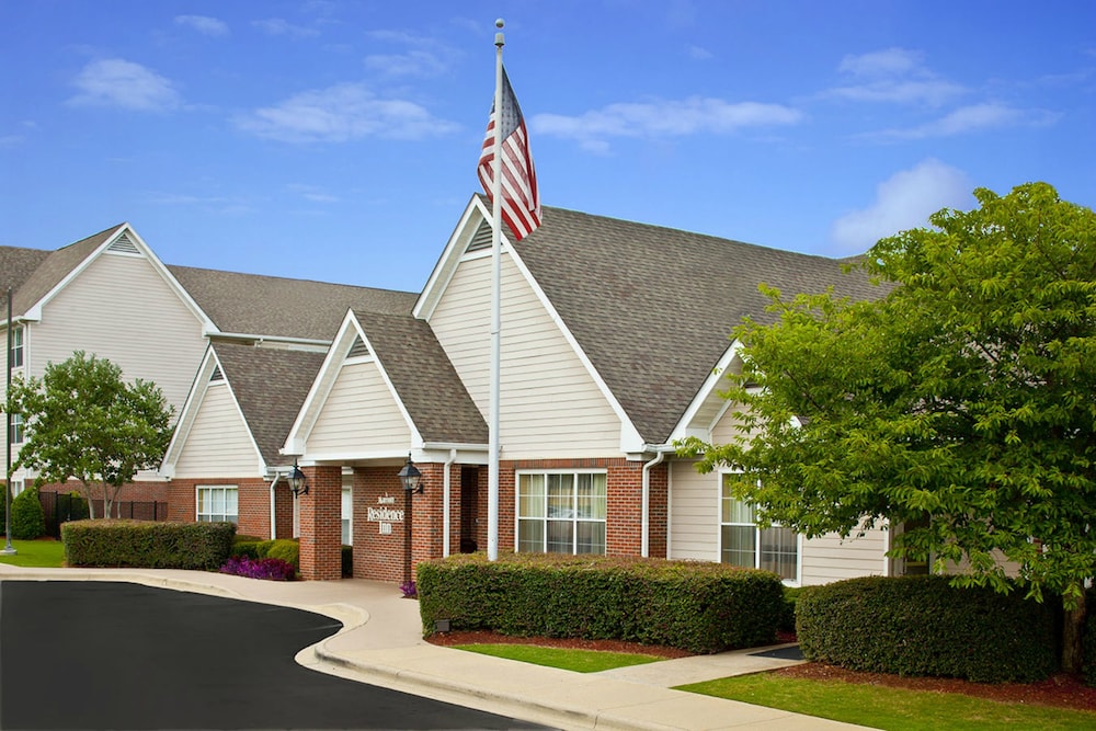 Pet Friendly Residence Inn By Marriott Birmingham Homewood in Abbeville, Alabama