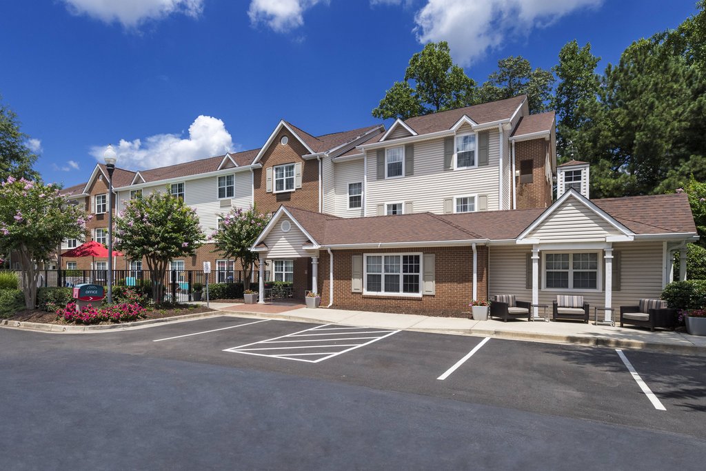 Pet Friendly Towneplace Suites By Marriott Kennesaw in Kennesaw, Georgia