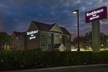 Pet Friendly Residence Inn By Marriott Fort Myers in Fort Myers, Florida