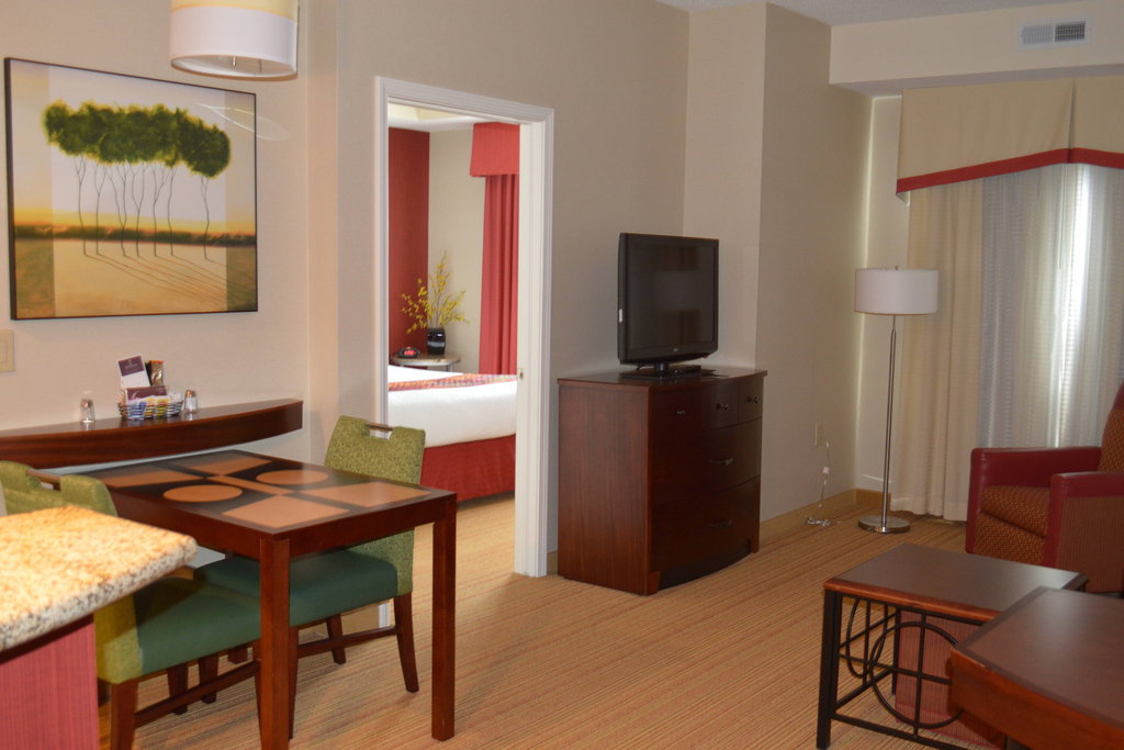 Pet Friendly Residence Inn By Marriott Midland in Midland, Michigan