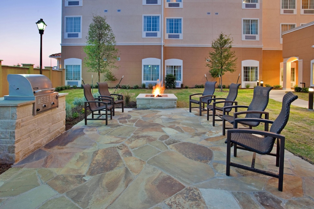 Pet Friendly Towneplace Suites By Marriott Midland in Midland, Texas