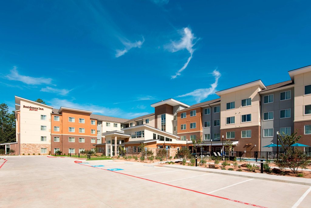 Pet Friendly Residence Inn By Marriott Houston Springwoods Village in Spring, Texas