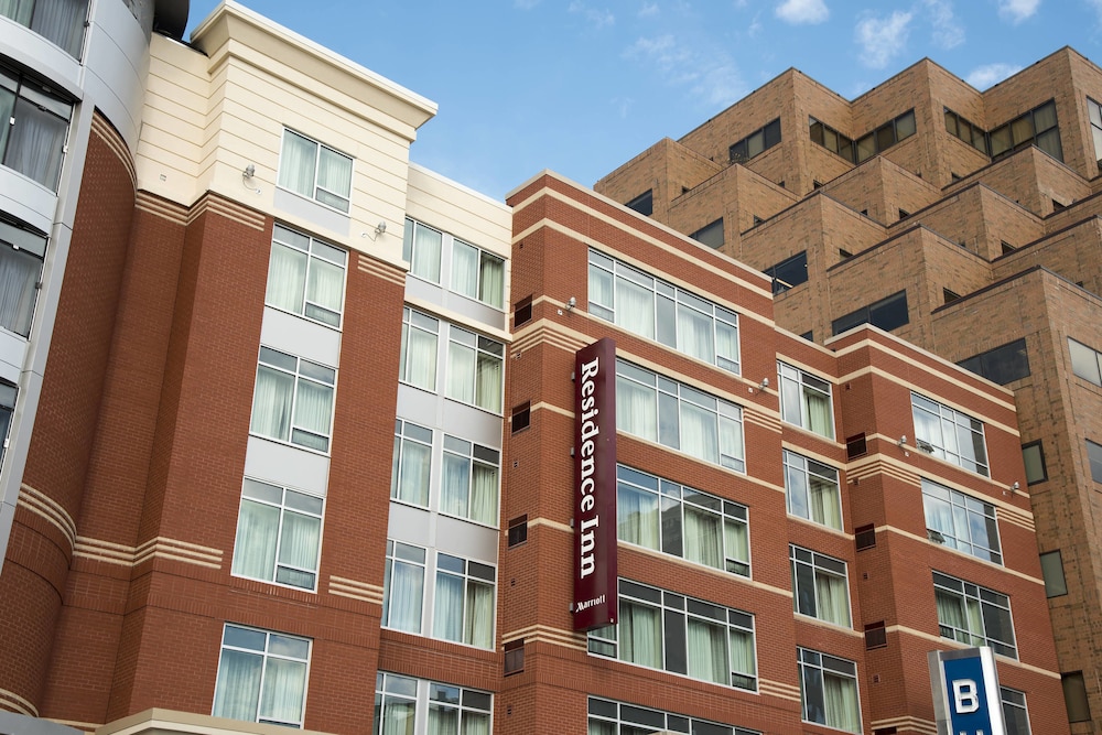 Pet Friendly Residence Inn By Marriott Ann Arbor Downtown in Ann Arbor, Michigan