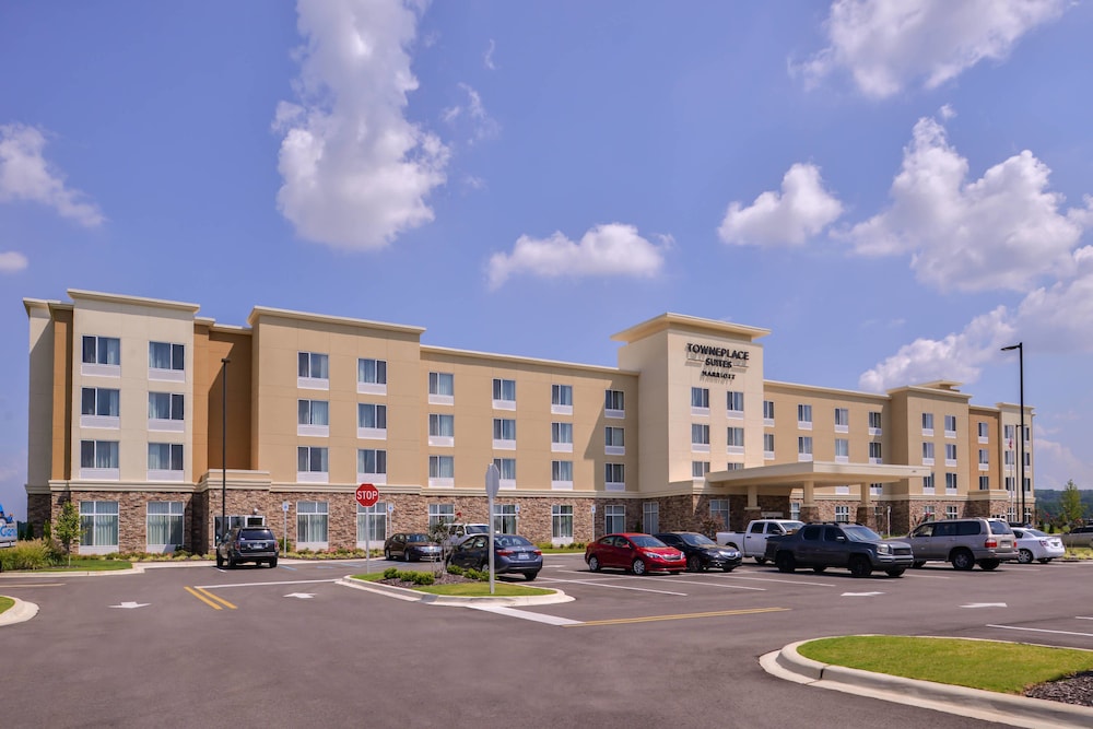 Pet Friendly Towneplace Suites By Marriott Huntsville West/redstone Gateway in Huntsville, Alabama