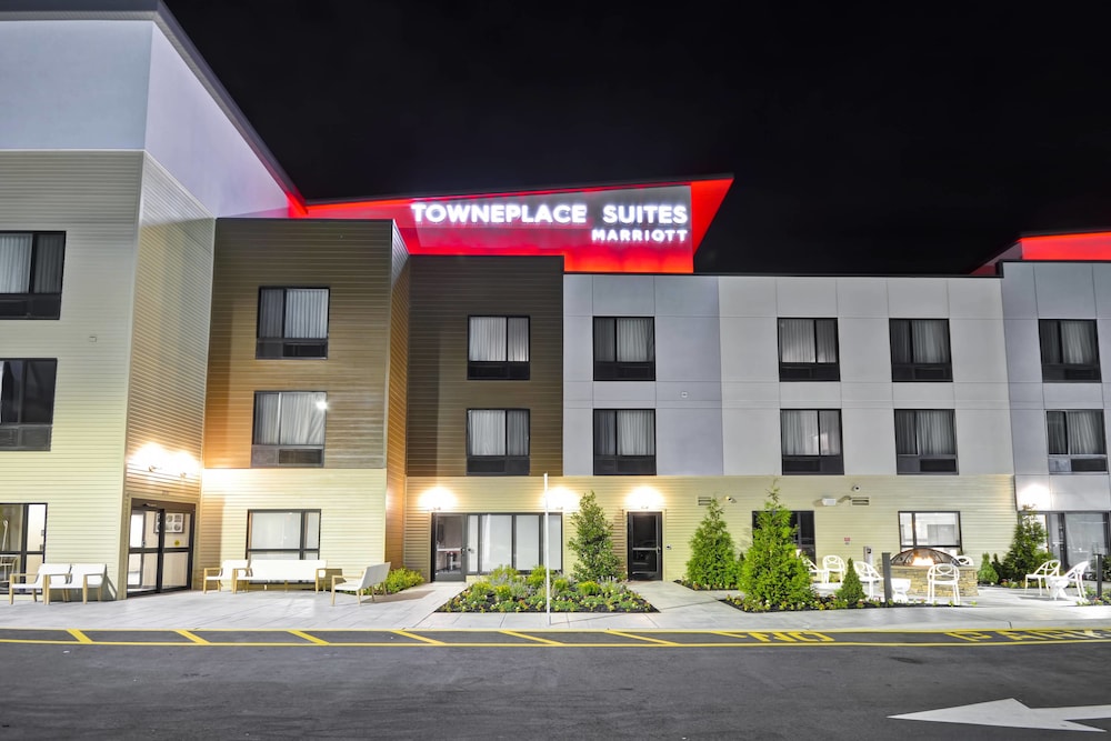 Pet Friendly Towneplace Suites By Marriott Cranbury South Brunswick in Cranbury, New Jersey