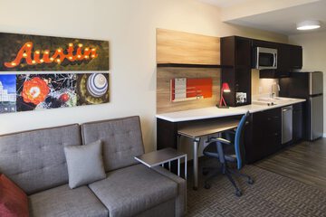 Pet Friendly Towneplace Suites By Marriott Austin Round Rock in Austin, Texas