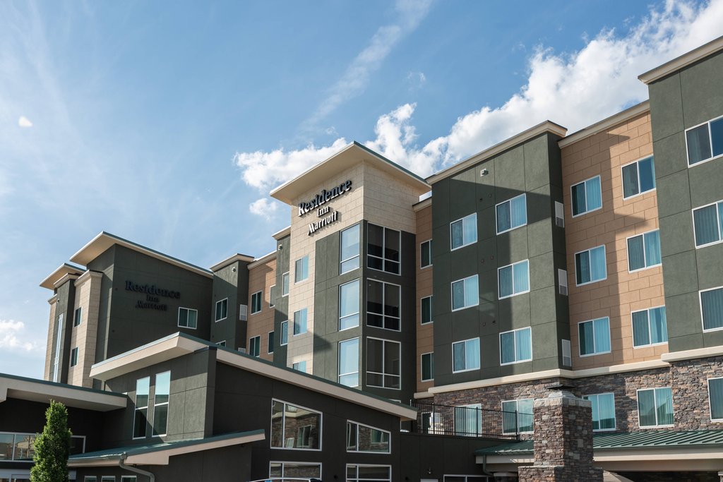 Pet Friendly Residence Inn By Marriott Oklahoma City North/quail Springs in Oklahoma City, Oklahoma