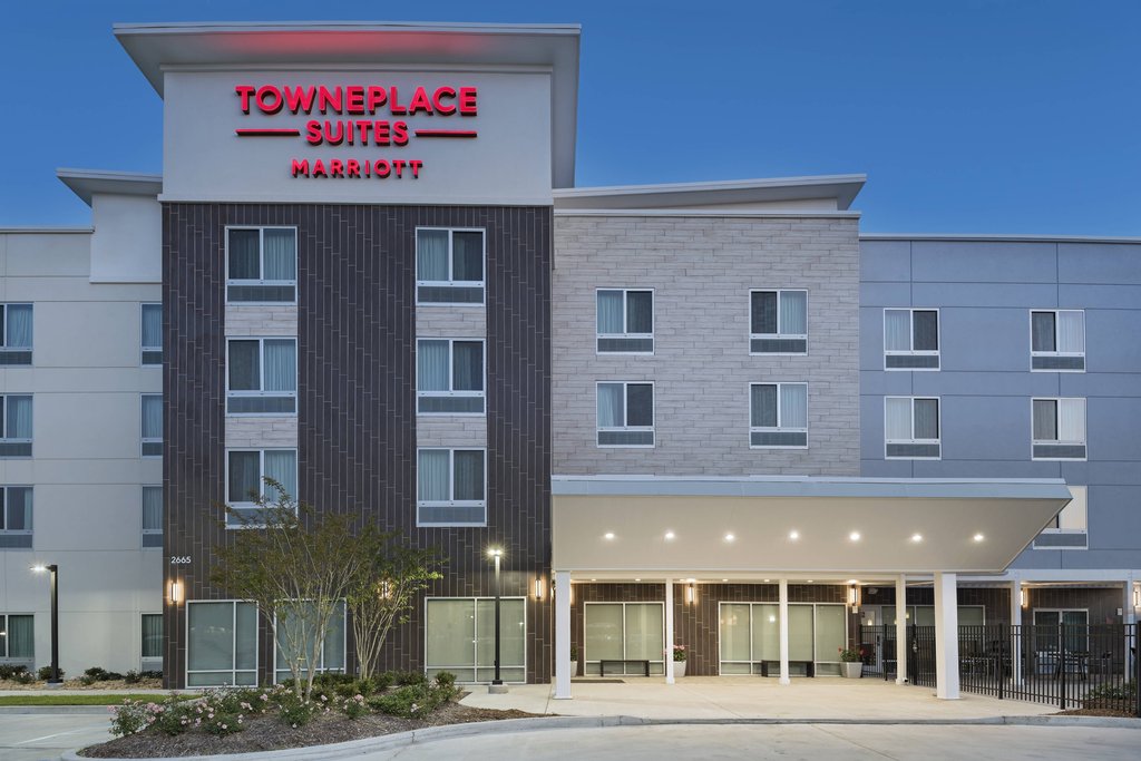 Pet Friendly Towneplace Suites By Marriott Baton Rouge Port Allen in Port Allen, Louisiana