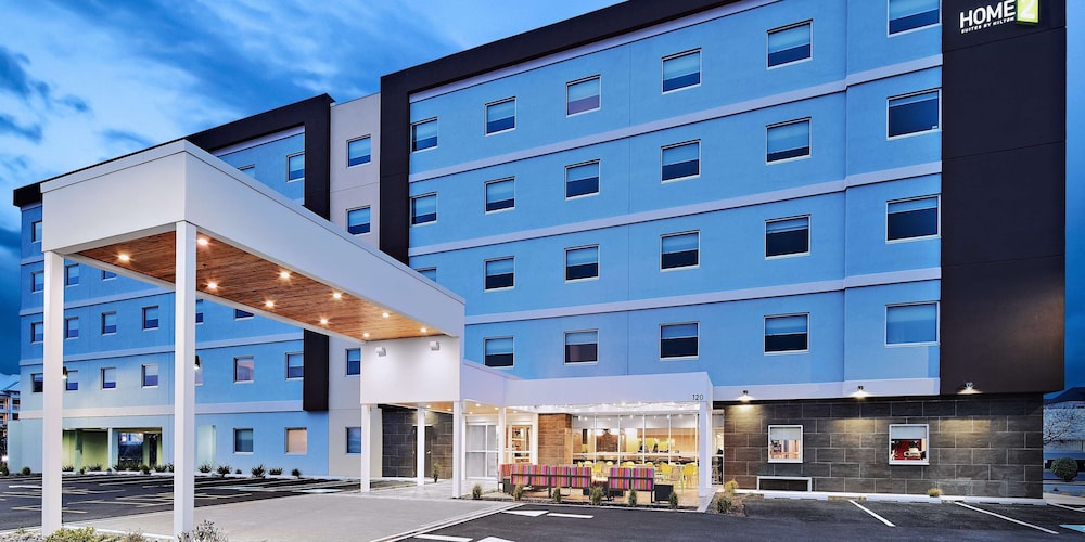 Pet Friendly Home2 Suites By Hilton Ocean City Bayside in Ocean City, Maryland
