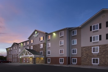 Pet Friendly WoodSpring Suites Aurora Denver Airport in Aurora, Colorado