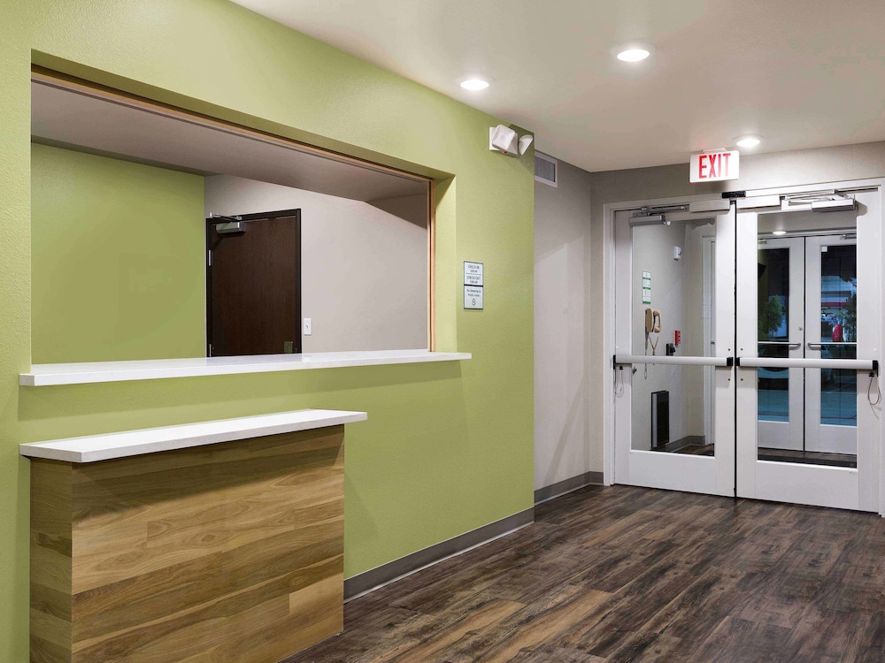 Pet Friendly WoodSpring Suites Denver Centennial  in Centennial, Colorado