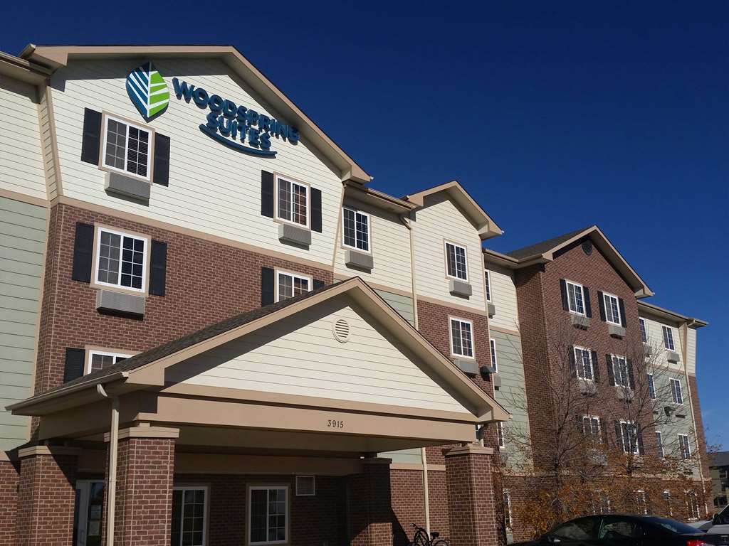 Pet Friendly WoodSpring Suites Loveland in Loveland, Colorado